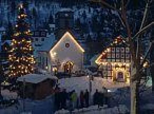 Bild: Trend zur Romantik hält an: Weihnachtsmärkte in der GrimmHeimat NordHessen werden immer beliebter