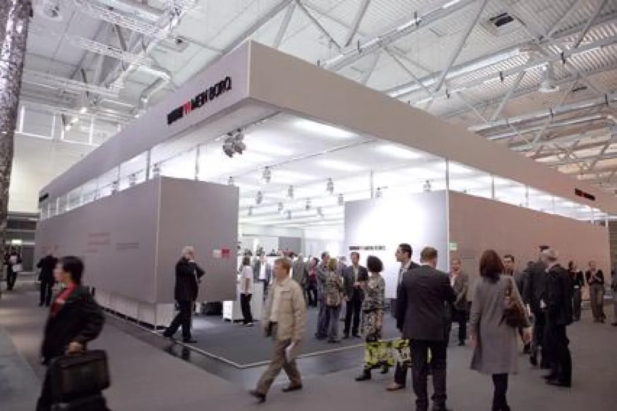 Erfolgreicher Auftritt auf der Orgatec 2008: WINI Büromöbel