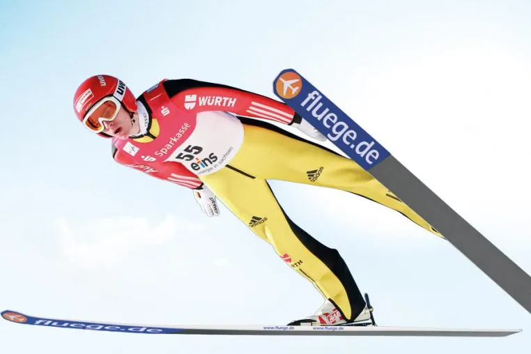 Bild: Fluege.de-Springer empfehlen sich für Skiflug-WM / Gute Leistungen bei bisherigen Weltcup-Springen