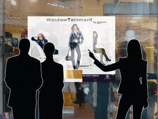 Bild: Interaktiver Schaufensterbummel beim Modekaufhaus in Bremen