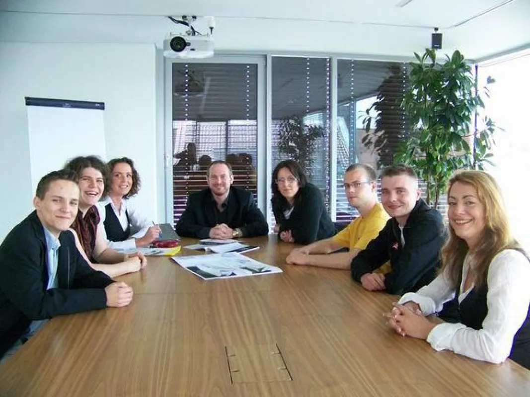 Ein Teil des Teams von MOVING ELEMENTS
