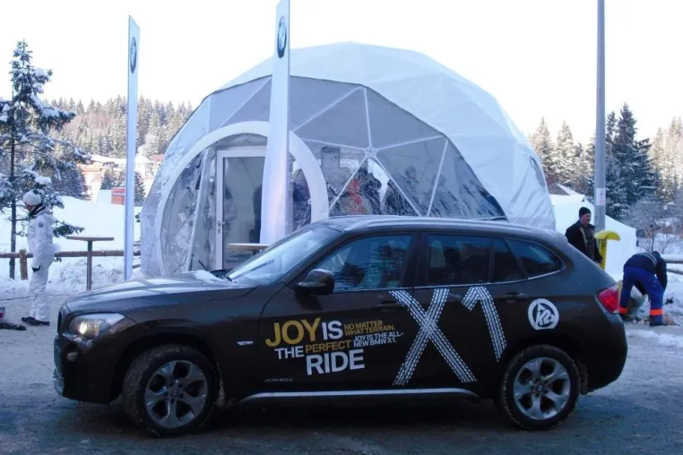 Metzler: Vater richtet „BMW X1 Live Tour“ aus Bild: Metzler: Vater richtet „BMW X1 Live Tour“ aus
