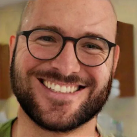 Der Hausarzt im Handy: Dr. David Moradi setzt in der Telemedizin auf Zuwendung und Empathie Bild: Der Hausarzt im Handy: Dr. David Moradi setzt in der Telemedizin auf Zuwendung und Empathie