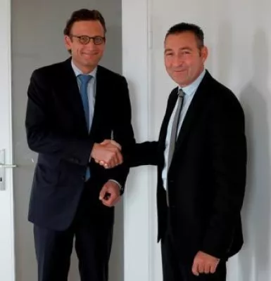 BKL baut Premiumsegment mit WOLFFKRAN aus – Übereinkunft für eine langfristige Partnerschaft unterzeichnet Bild: BKL baut Premiumsegment mit WOLFFKRAN aus – Übereinkunft für eine langfristige Partnerschaft unterzeichnet