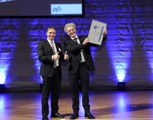 „Print Stars 2012 Silber“ des Innovationspreises der Deutschen Druckindustrie geht an INnUP Bild: „Print Stars 2012 Silber“ des Innovationspreises der Deutschen Druckindustrie geht an INnUP