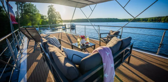 Bild: Bootado feiert Fünfjähriges – Hausbooturlaub neu gedacht