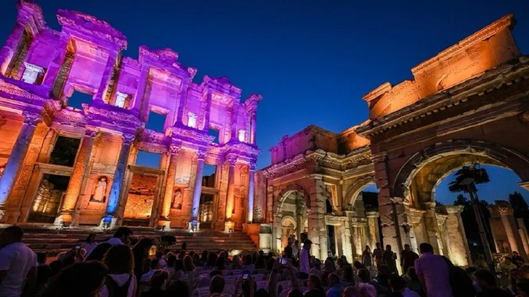Bild: Türkiyes Nachtmuseen-Projekt startet in die dritte Saison  mit 20 besonderen Kulturstätten