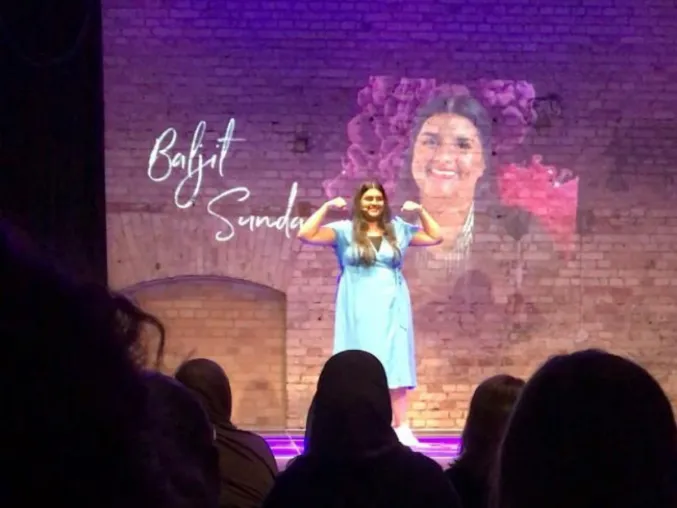 Bild: Unpack Your Mind Event in Karlsruhe: Baljit Sunda beeindruckt mit inspirierender Keynote