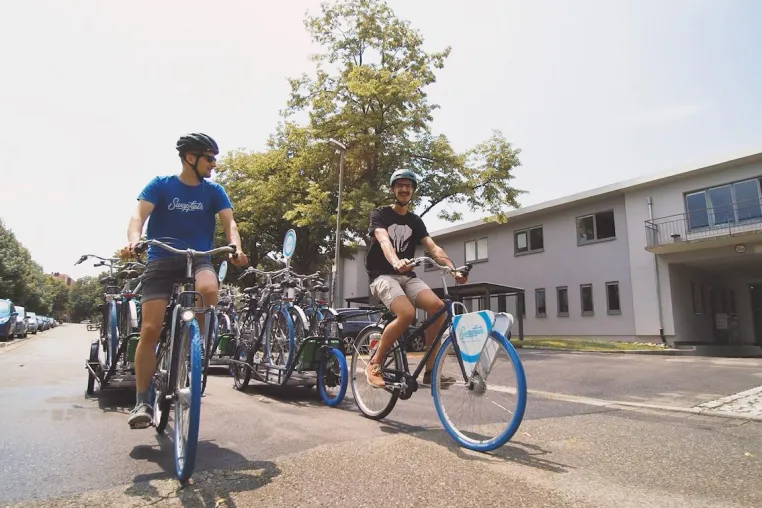 Bild: Swapfiets setzt für Fahrradauslieferungen künftig auf CARLA CARGO und GreenPack