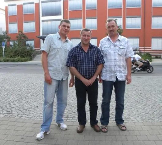 Bild: Arbeitsverträge für KFZ-Mechatroniker