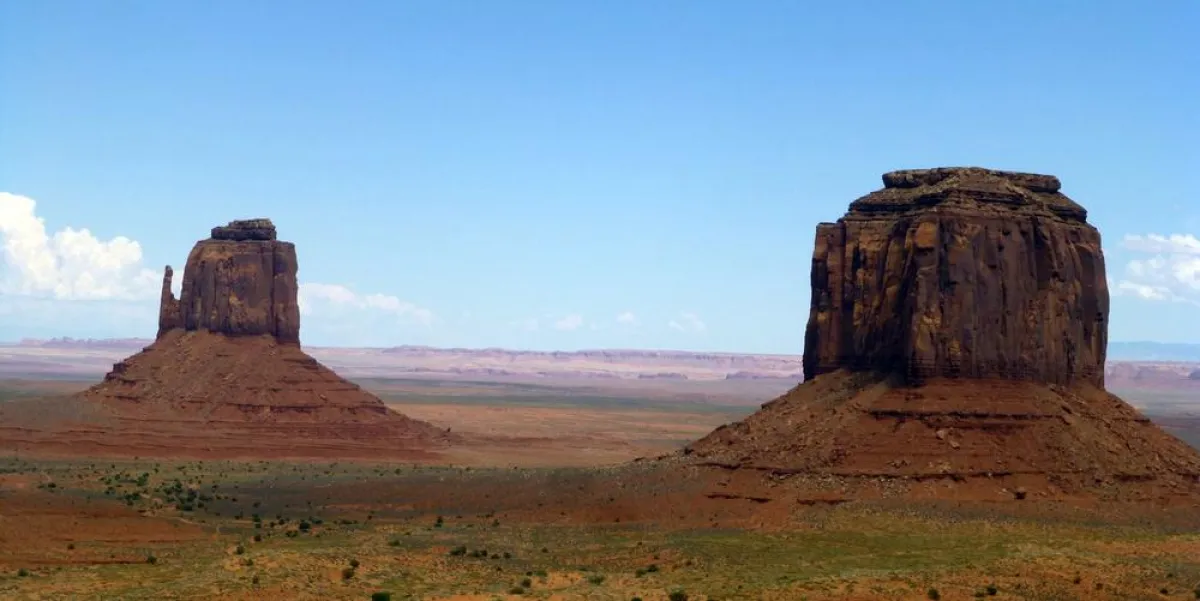 Die Deutsche Stiftung Völkerverständigung ist eine gemeinnützige Stiftung mit Sitz in der Nähe von H