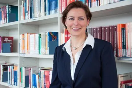 Bild: Ness zur neuen Direktorin der Berufsakademie berufen