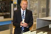 Bild: Präzise Kunststofftechnik aus der Oberpfalz – Wiesauplast ist Unternehmen des Monats Juli