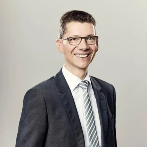 Bild: Dr. Alexander Wünsche wird Gesellschafter bei FALK