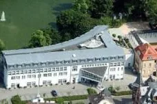 Bild: Parkhotel Landau – Frischekur für Logo, Slogan, Tagungsräume und neuer Drive im Restaurant