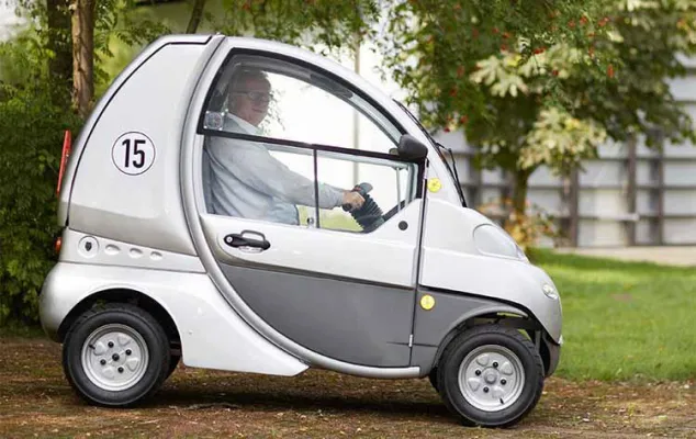 Kabinenfahrzeuge für Senioren – ein guter Pkw Ersatz im Alter? Bild: Kabinenfahrzeuge für Senioren – ein guter Pkw Ersatz im Alter?