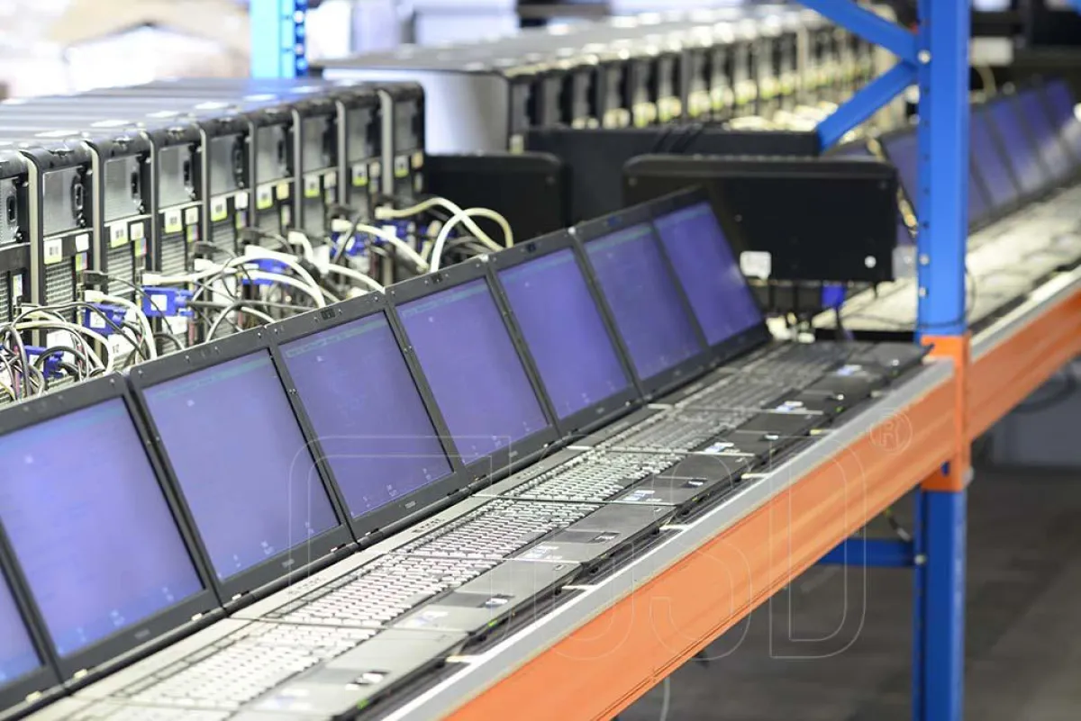 Sichere Löschung aller alten Daten sowie Installation des neuen Windows Betriebssystems