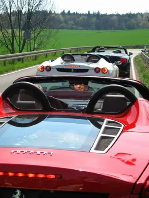 Bild: Pegasus Travel: Luxuriöse Streifzüge in atemberaubenden Sportwagen durch die Schweiz