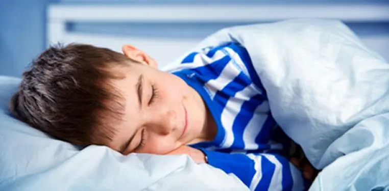 Bild: Mehr Fisch fördert den Schlaf und den IQ bei Kindern