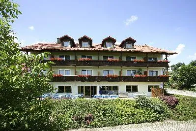 Bild: *** Flair - Aktiv Hotel in Bayern von Holiday Check als TopHotel 2011 ausgezeichnet