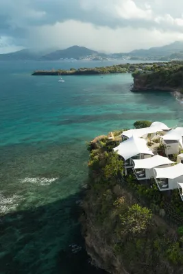 Bild: Zwischen Grün, Blau und Stil: Vier Inselträume zum Verlieben