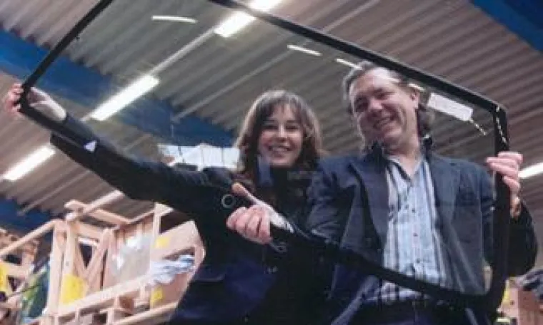 Franchise-System Scheiben-Doktor - Nachfrage nach Autoglasern bleibt auch 2009 konstant Bild: Franchise-System Scheiben-Doktor - Nachfrage nach Autoglasern bleibt auch 2009 konstant