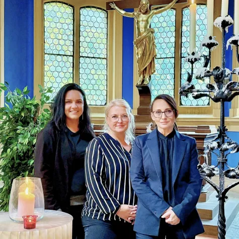 Bestattungs-Agentur Magdeburg: Frauen-Team als einfühlsame Bestatter Bild: Bestattungs-Agentur Magdeburg: Frauen-Team als einfühlsame Bestatter