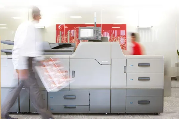 Bild: Variabler Datendruck im Fokus