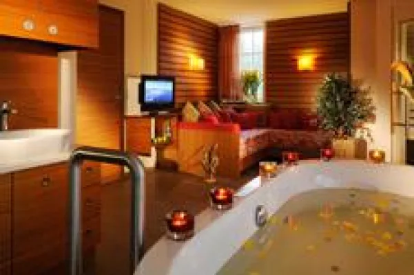 Bild: Valentinstag 2013: Kuschel-Kur für die Liebe – die zehn romantischsten Wellnesshotels