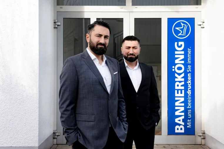 BANNERKÖNIG mit starkem Wachstum trotz Corona-Krise Bild: BANNERKÖNIG mit starkem Wachstum trotz Corona-Krise