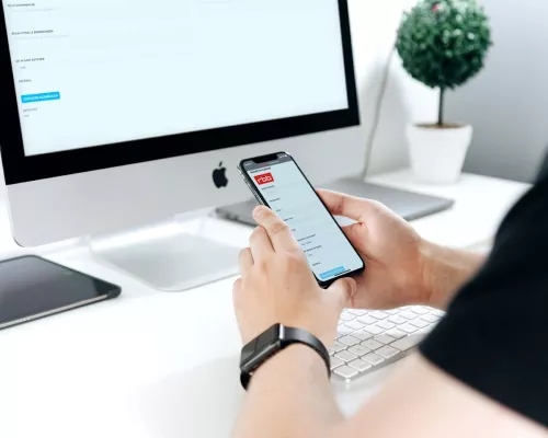 rbb setzt auf mobilen Ingest per Smartphone Bild: rbb setzt auf mobilen Ingest per Smartphone