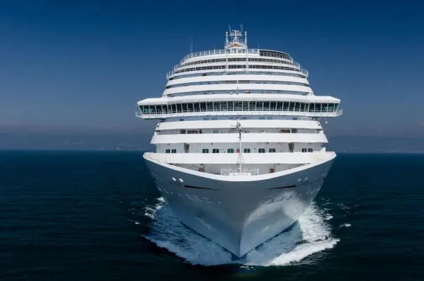 Bild: Jungfernfahrt der Carnival Breeze – Neues Flaggschiff des Marktführers zunächst im Mittelmeer im Einsatz