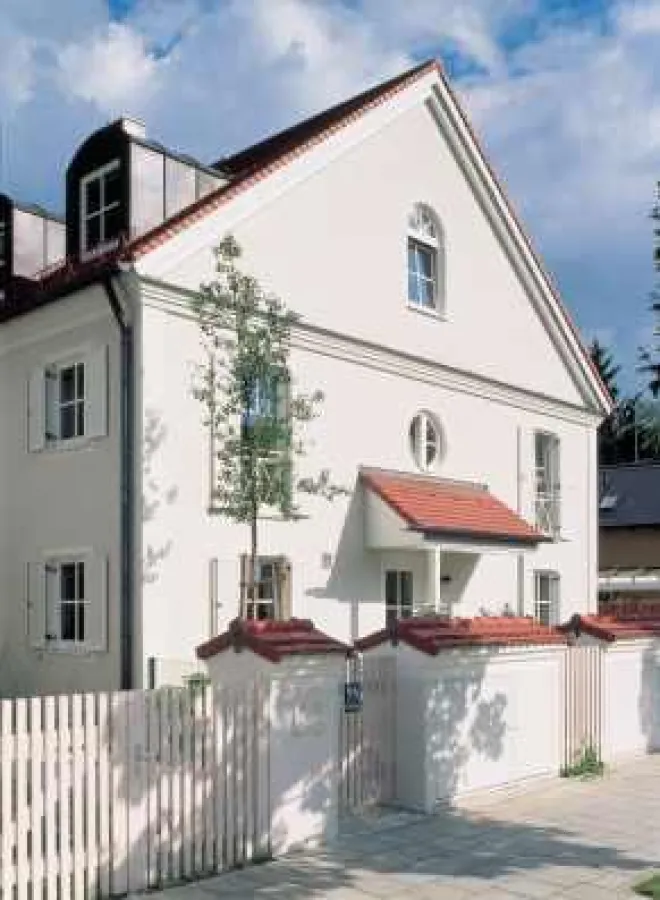 Dämmsysteme bieten auch für Stuckfassaden zahlreiche Gestaltungsmöglichkeiten.