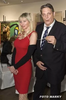 Bild: Jede Menge Kunst, Show und Stars bei der Kunst Gala der Tiere 2010