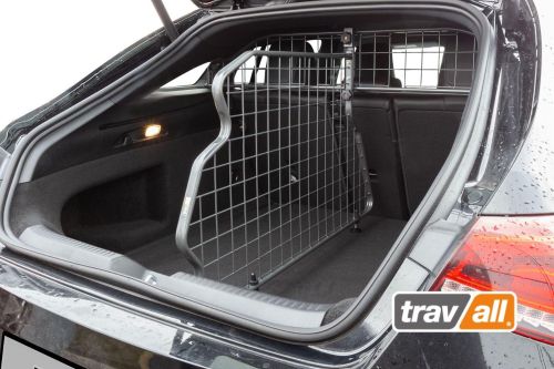 Travall® Guard und Divider für BMW 3er Touring: Mehr Sicherheit