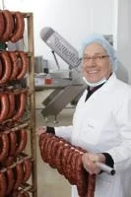 Bild: Metzgerei Pierrat erschließt mit Bizerbas intelligenter Schneidemaschine neue Märkte