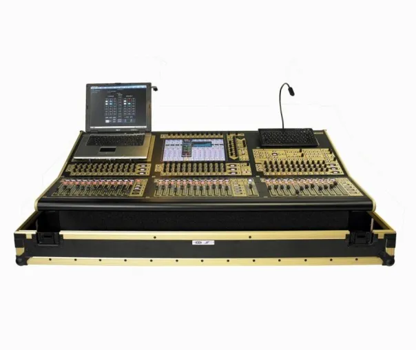 SHOWTEC investiert in ein DiGiCo SD8 Pult und geht auf „MARY CHRISTMAS TOUR“ Bild: SHOWTEC investiert in ein DiGiCo SD8 Pult und geht auf „MARY CHRISTMAS TOUR“