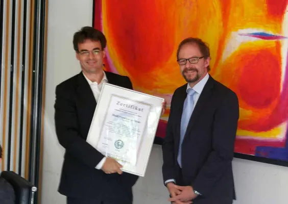 Bild: BFGW Ehrenpreis für das Sportamt Frankfurt aM