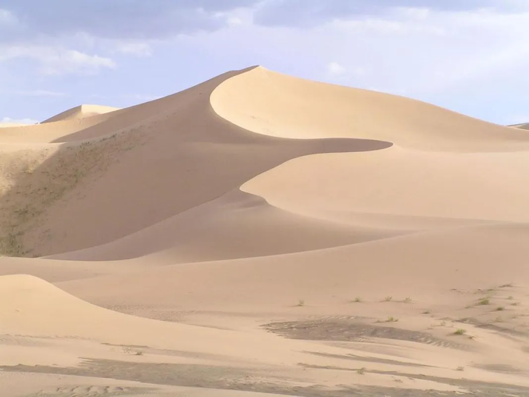 Beeindruckende Dünen in der Gobi. Aufn.: E. Maring