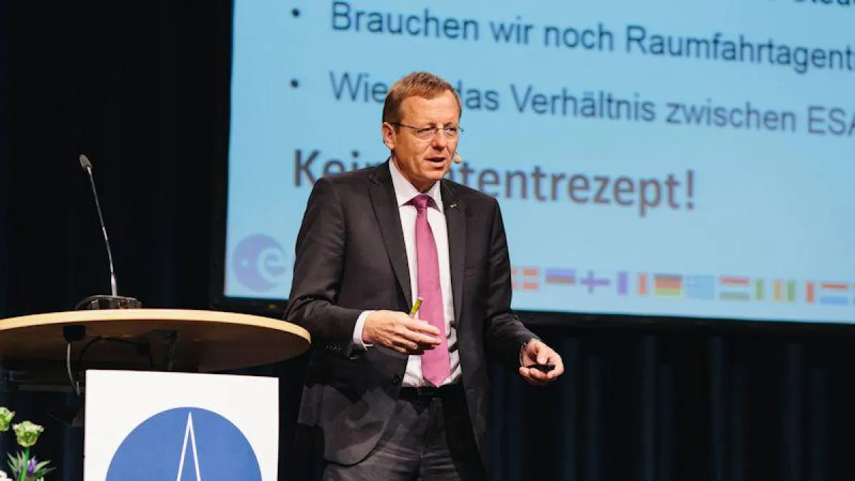 Johann-Dietrich Wörner beim DLRK 2015. Bild: DGLR
