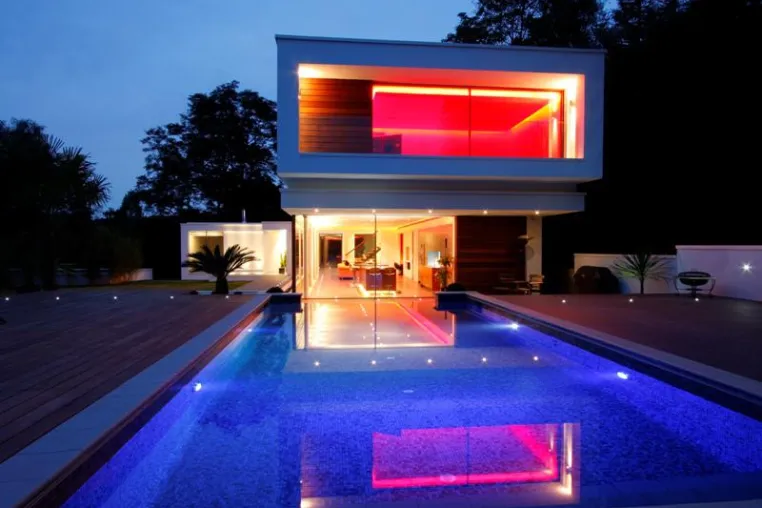 Bild: White Lodge, Oxted (Surrey) – Exklusive Wohn- Architektur