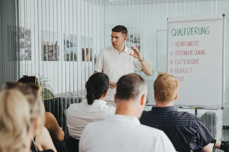 Weniger Stress, mehr Freiheit - mit Coaching von Elias Kaltenberger Bild: Weniger Stress, mehr Freiheit - mit Coaching von Elias Kaltenberger