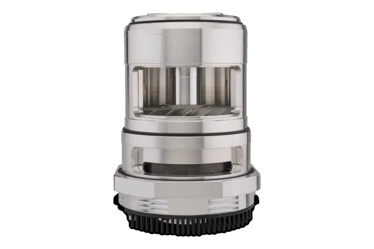 Pfeiffer Vacuum+Fab Solutions präsentiert die neue SplitFlow 350 Turbopumpe Bild: Pfeiffer Vacuum+Fab Solutions präsentiert die neue SplitFlow 350 Turbopumpe