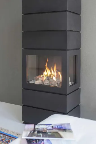 Bild: Der Blokhus von Faber – neuer Design-Gaskaminofen mit innovativer Technologie