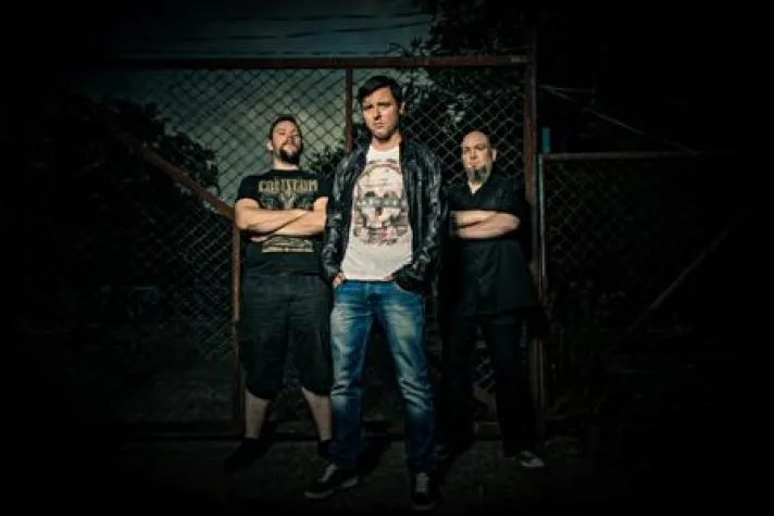 Bild: Every Day I Die - Isolation feat. Björn ´Speed` Strid (Soilwork)