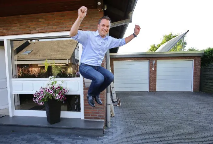 Bild: Solarthermie kann mehr – Deutsche lassen jedes Jahr 66 Millionen Euro auf ihren Dächern liegen