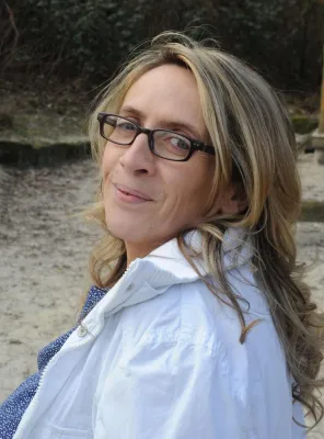 Bild: Diagnose Parkinson „Meine Mama zittert, weil sie Parkinson hat, das ist normal.“