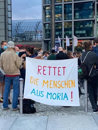 Parents for Future Germany fordert die Europäische Union auf: „Helft den Flüchtenden in Moria!“ Bild: Parents for Future Germany fordert die Europäische Union auf: „Helft den Flüchtenden in Moria!“