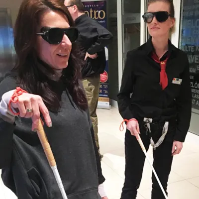 Bild: Von der Unsicherheit zur Sicherheit: Sensibilisierung der Park-Inn-MitarbeiterInnen im Umgang mit Behinderung