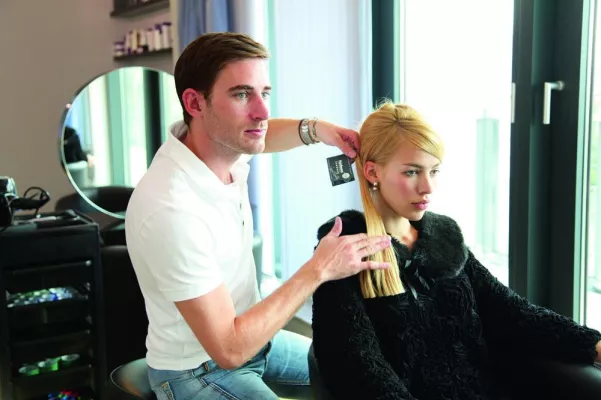 Bild: Neuer Look für Alina von „Frida Gold“ by Hairdreams